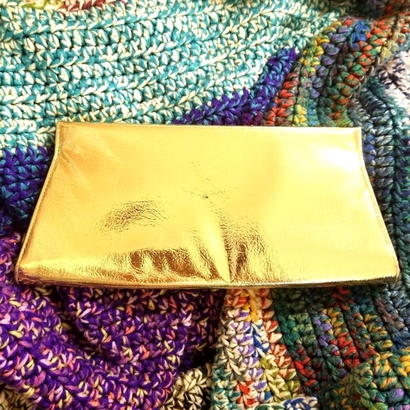Gold Clutch - Picture 1 of 4